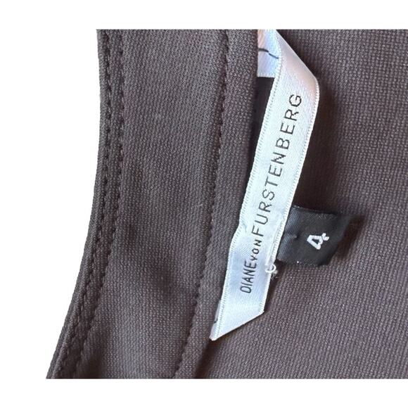 Diane Von Furstenberg DVF Brown Career Dress Sz 4 Sheath Stretch Buttons Knee - Picture 7 of 7